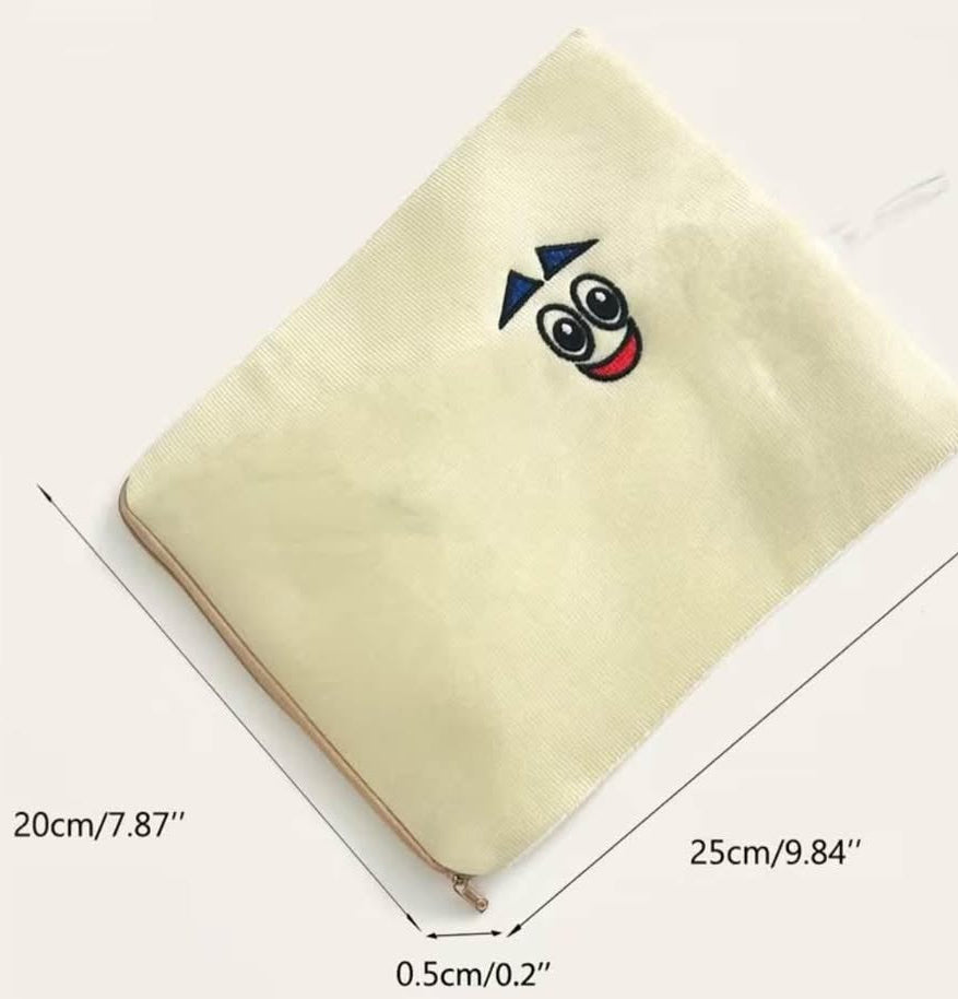 Mochila de Dora la exploradora incluye cartuchera en forma de mapa