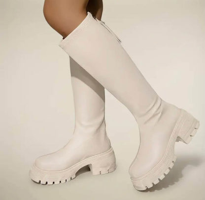 Botas beige talla 38 con plataforma