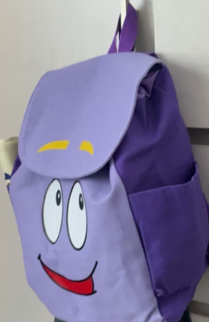 Mochila de Dora la exploradora incluye cartuchera en forma de mapa